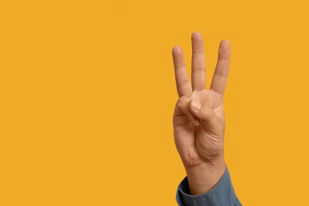 Hand Gesture Signifying Three image in article Babies and Sign Language